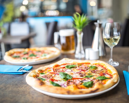 Pizzeria gedeckter Tisch