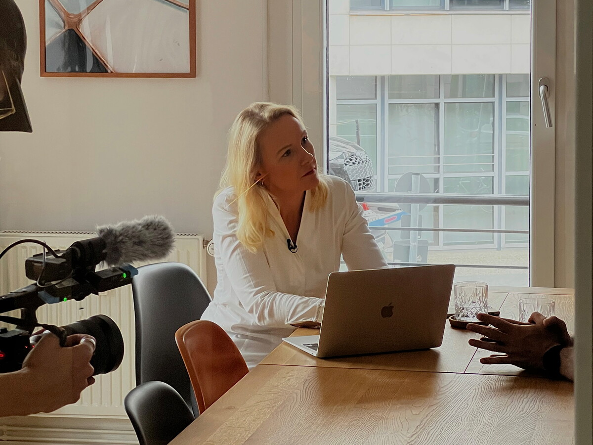 ARD/BR Videodreh Rechtsanwältin Carolyn Diepold Kreditkartenbetrug