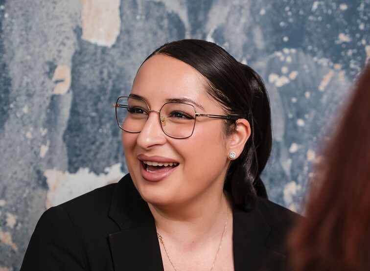 Rechtsanwältin Marta Teker bei Mueller.legal