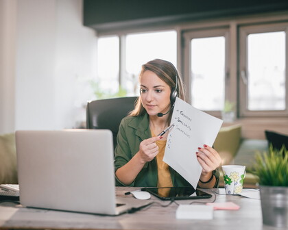 Live-Online-Unterricht fällt nicht automatisch unter die Zulassungspflicht