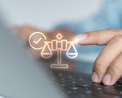 Hubig stellt digitales Gewaltschutzgesetz vor