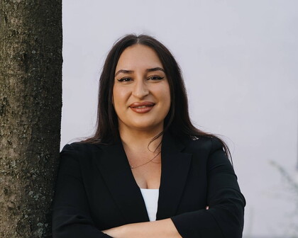 Porträt von Rechtsanwältin Marta Teker bei Mueller.legal