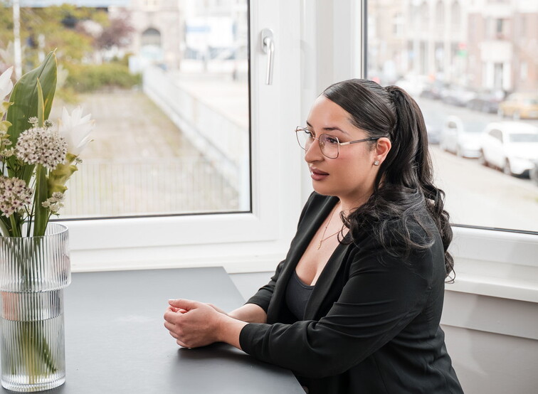 Rechtsanwältin Marta Teker bei Mueller.legal